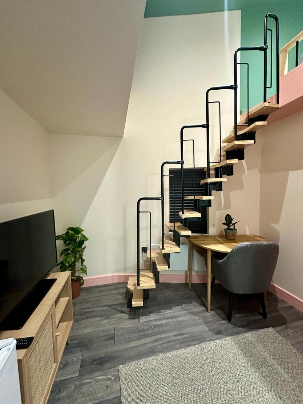 Cozy En-Suite Loft In Trendy Local ลอนดอน ภายนอก รูปภาพ