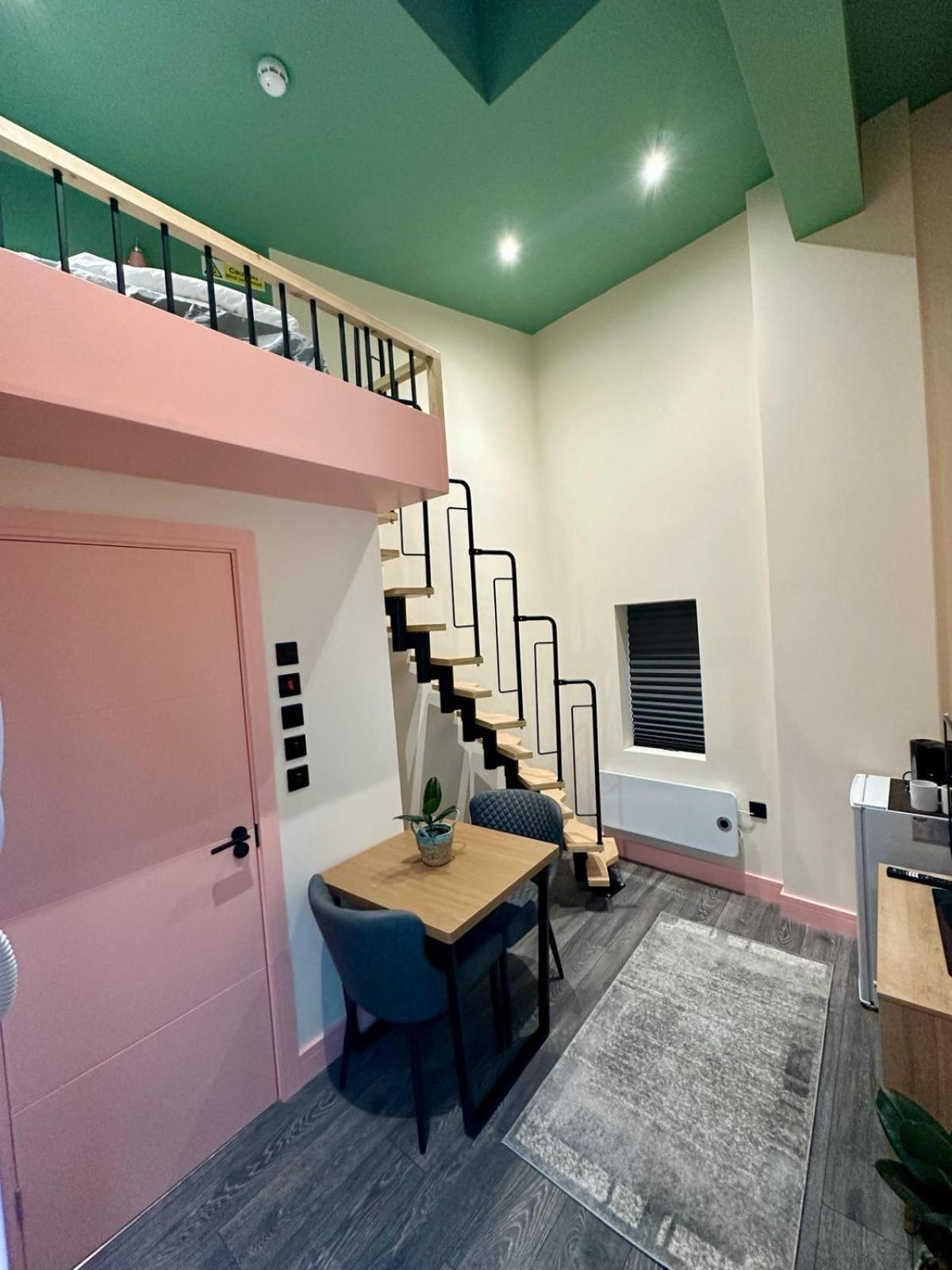 Cozy En-Suite Loft In Trendy Local ลอนดอน ภายนอก รูปภาพ