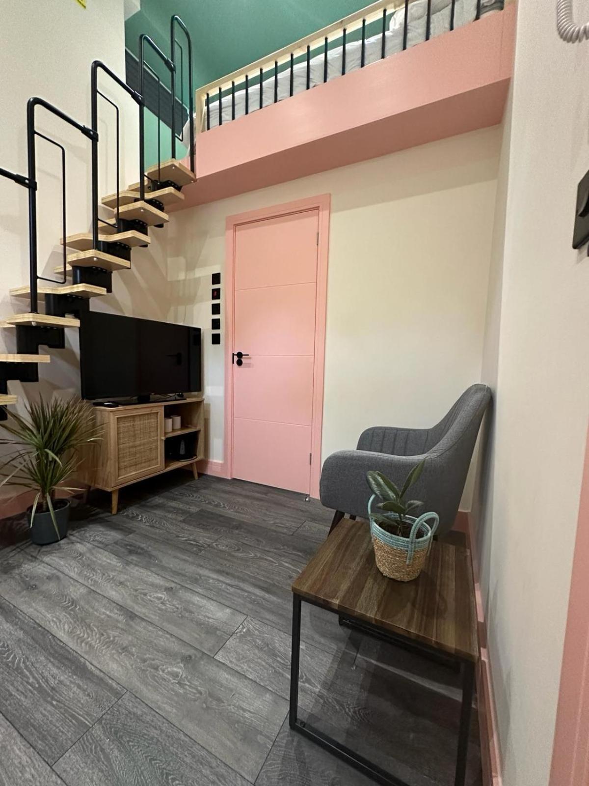 Cozy En-Suite Loft In Trendy Local ลอนดอน ภายนอก รูปภาพ