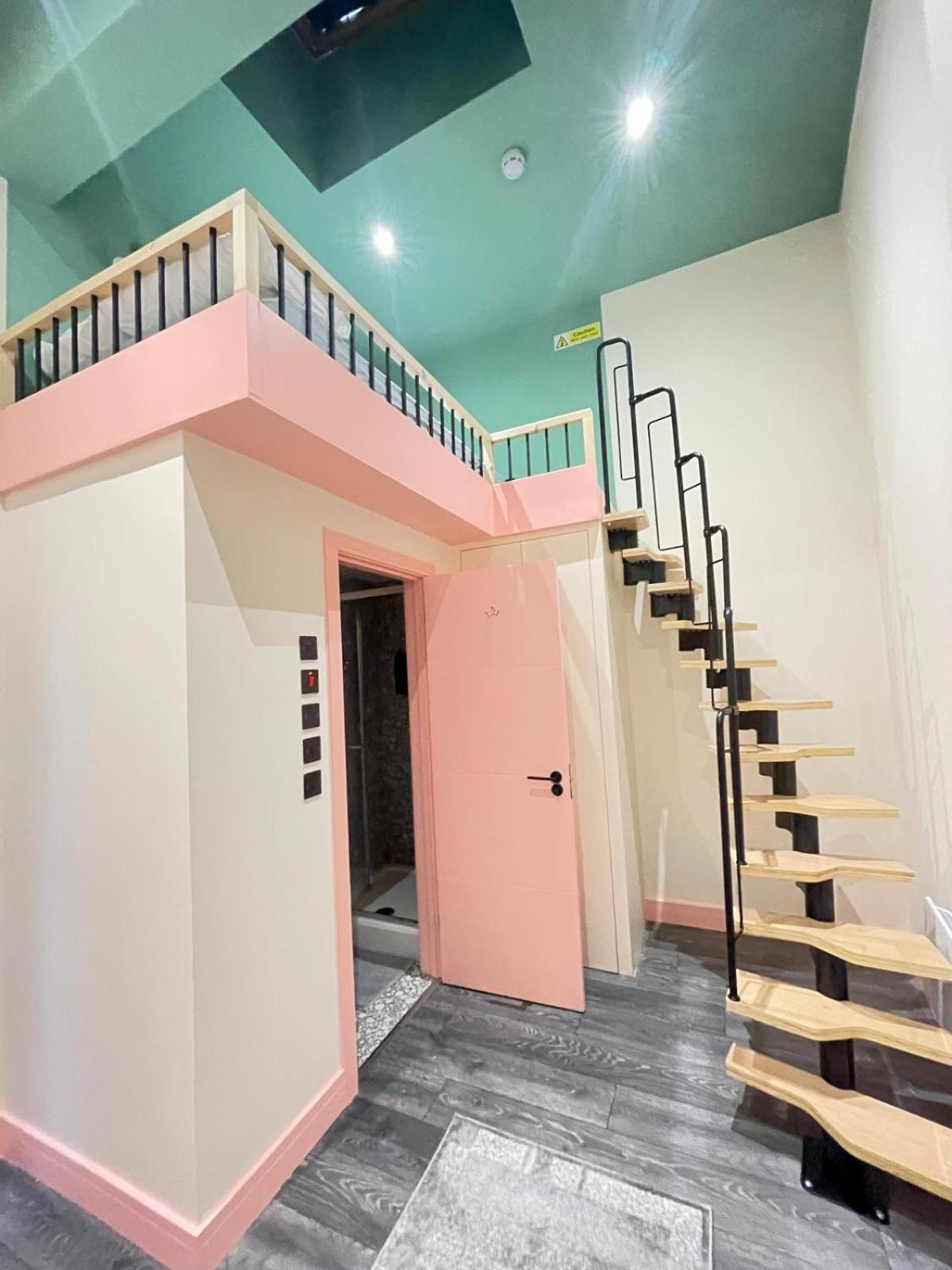Cozy En-Suite Loft In Trendy Local ลอนดอน ภายนอก รูปภาพ